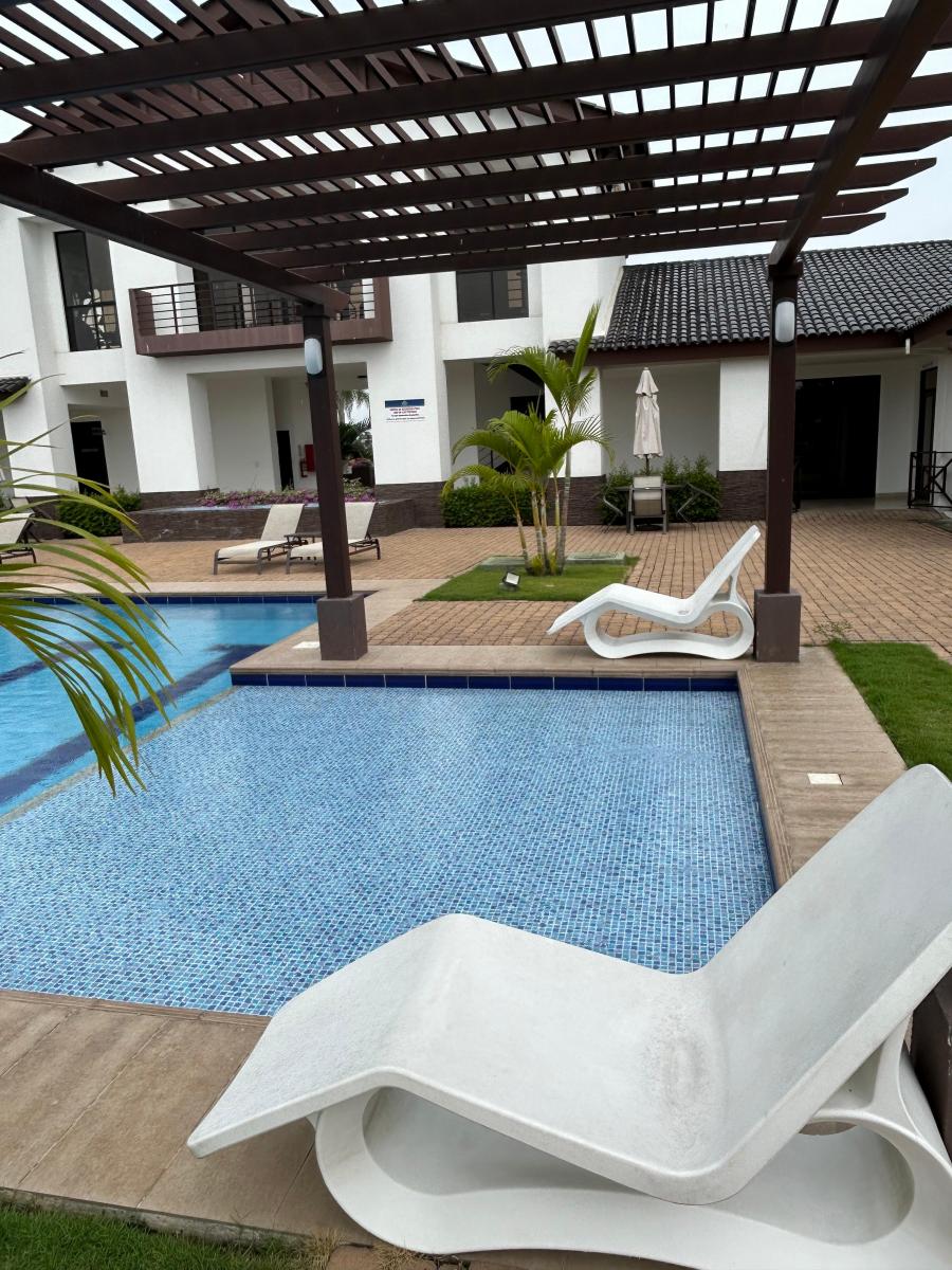 Terreno de 245 m² en Venta en Samborondón, Guayas — imagen 3