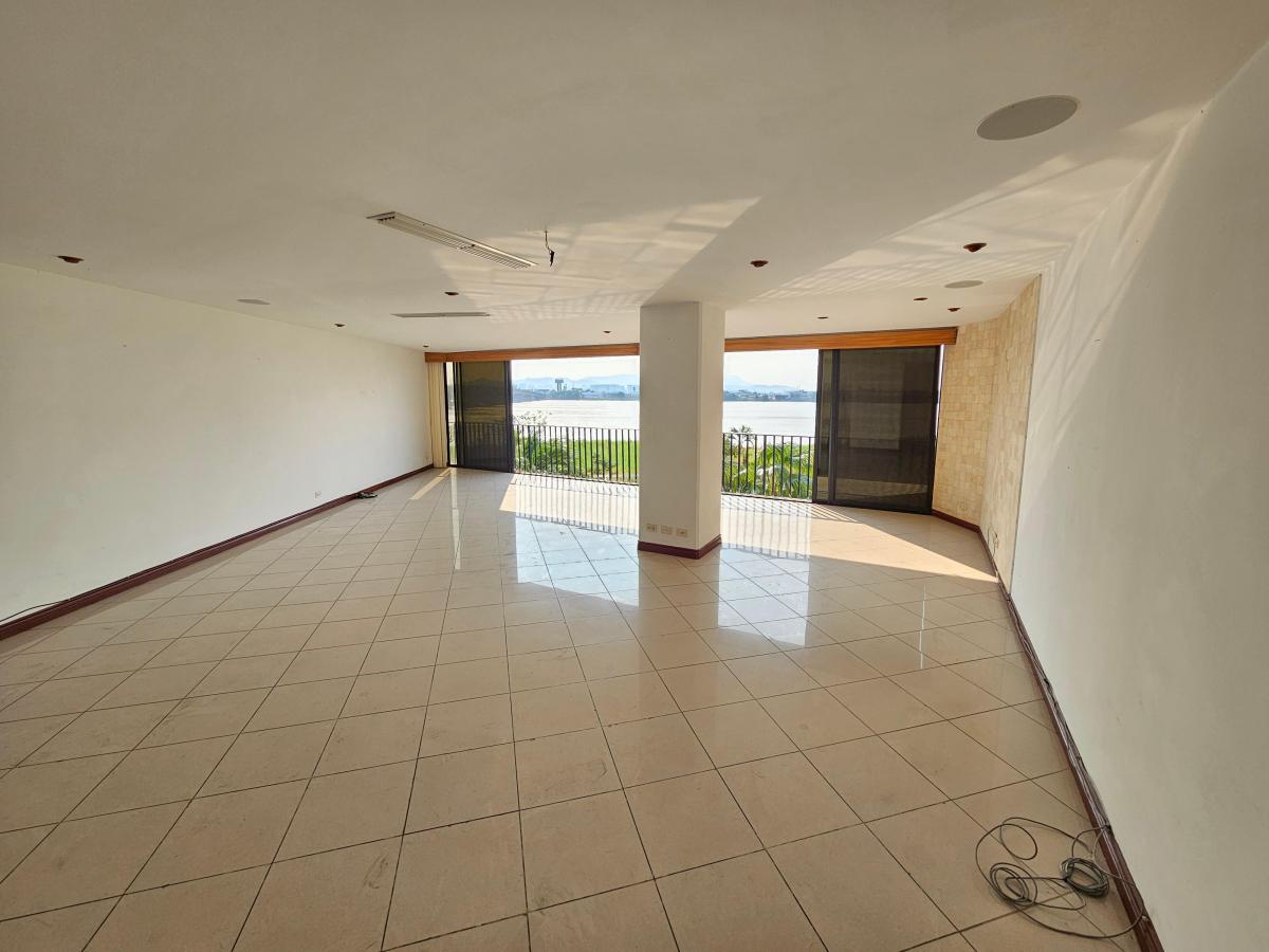 Vendo Departamento Amplio, Hermosa Vista Al Rio, Samborondon, Entre Rios, Guayas — imagen 4