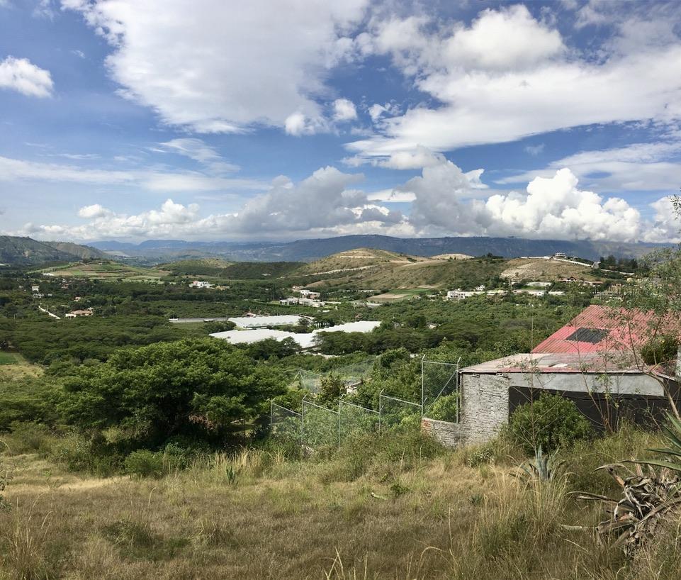 Jal. Venta Terreno Guayllabamba, 2.000 m² Para Casa con Vista a Las Montañas — imagen 3