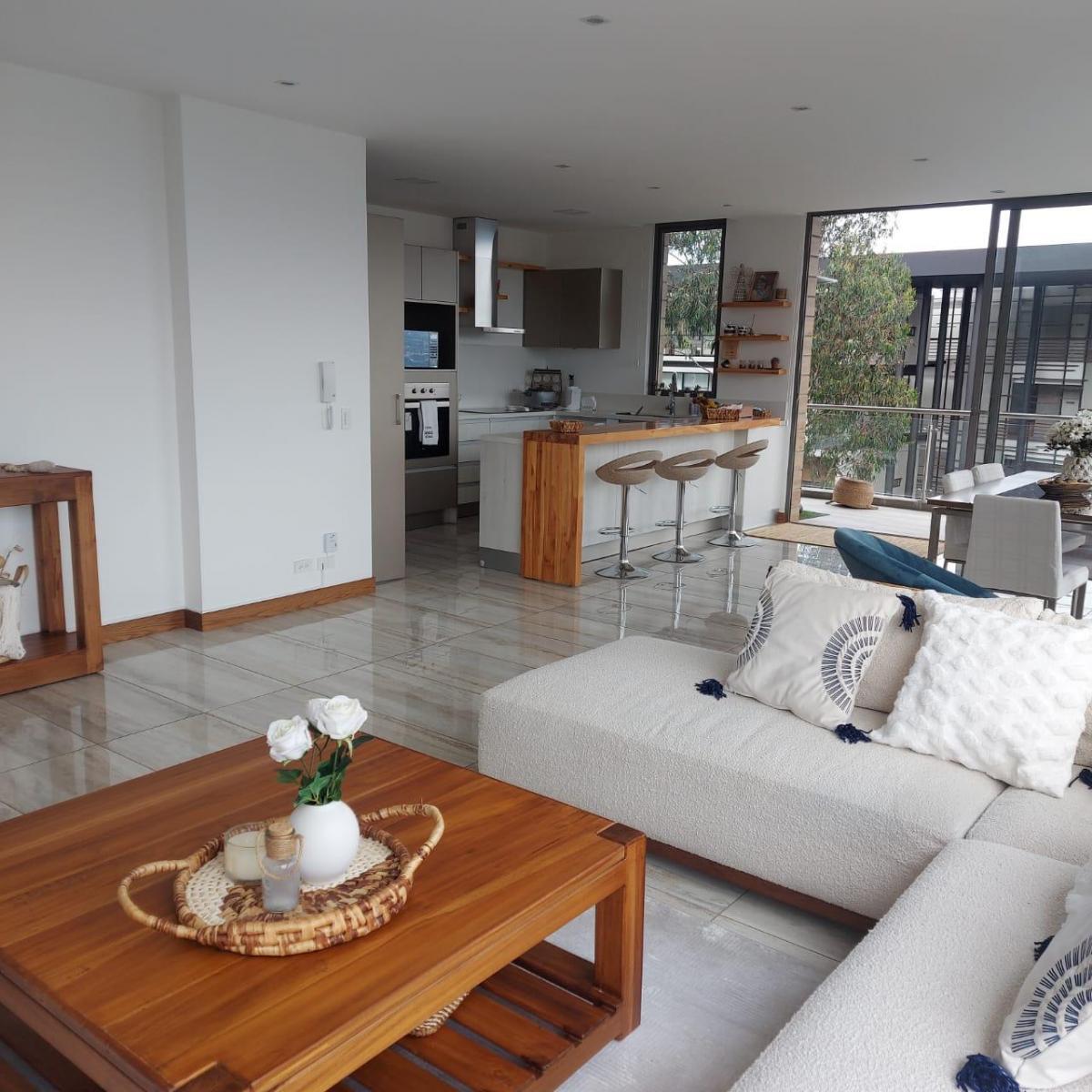 Vendo, Departamento de 3 Dorm., 141 m², Cumbayá — imagen 4