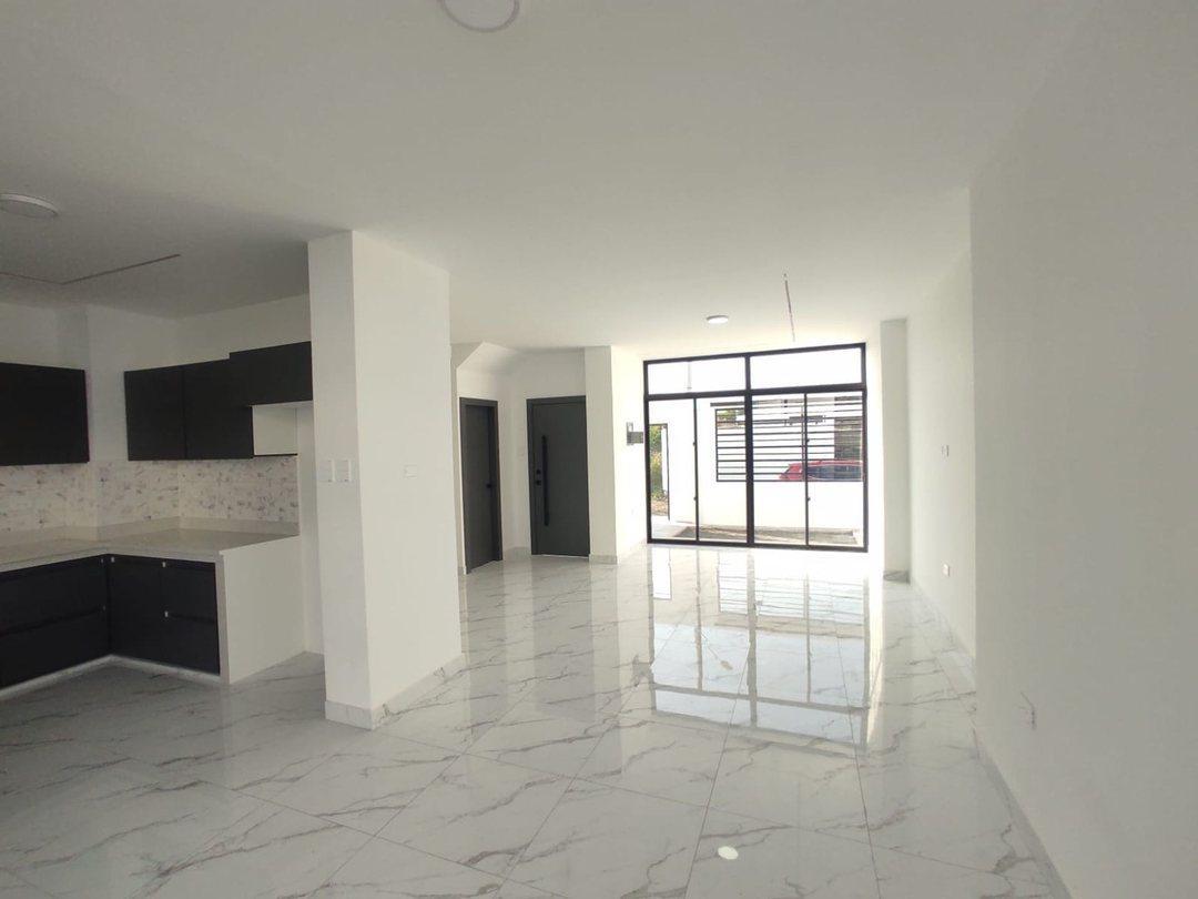 Casa de Venta en Portoviejo Paso Lateral Zona Norte, Manabí — imagen 8