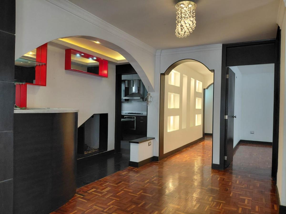 Casa Rentera en Venta Sector El Condado — imagen 8