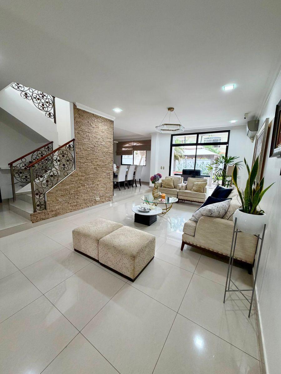Casa de Venta en Vista Sol Samborondon Moderna Urbanizacion, Guayas — imagen 3