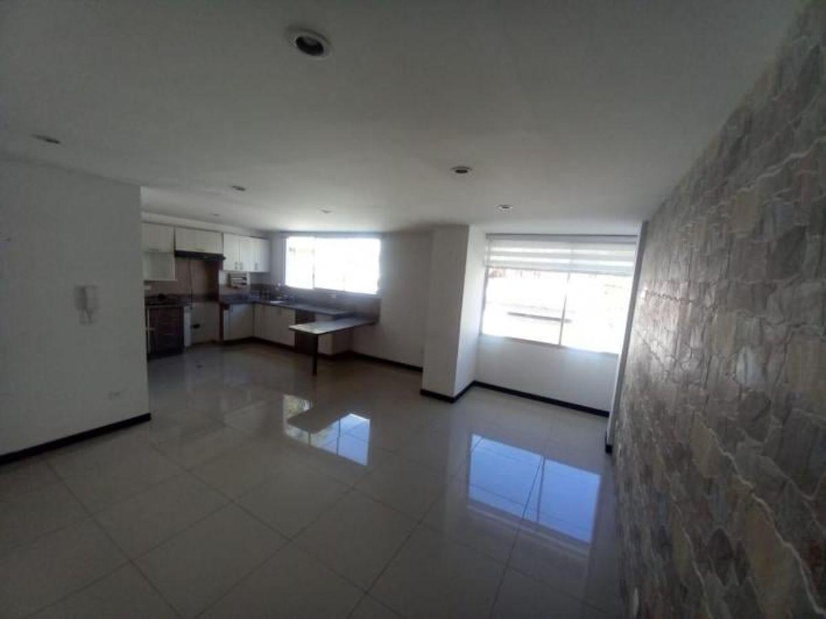Suite Urbanización El Condado Sector Norte Centro Comercial El Condado — imagen 6