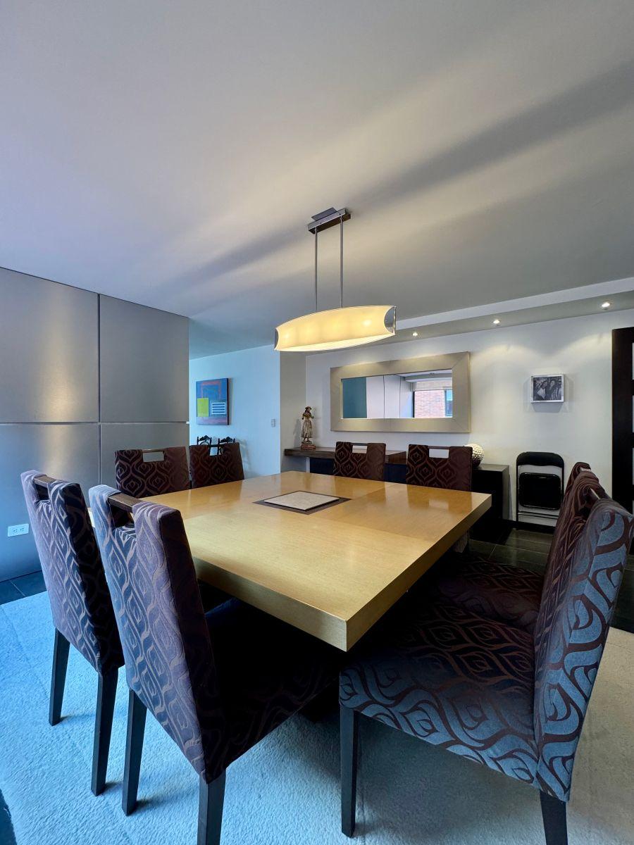 Departamento de 4 Habitaciones - en Venta - Quito Tenis - 307 m² — imagen 7