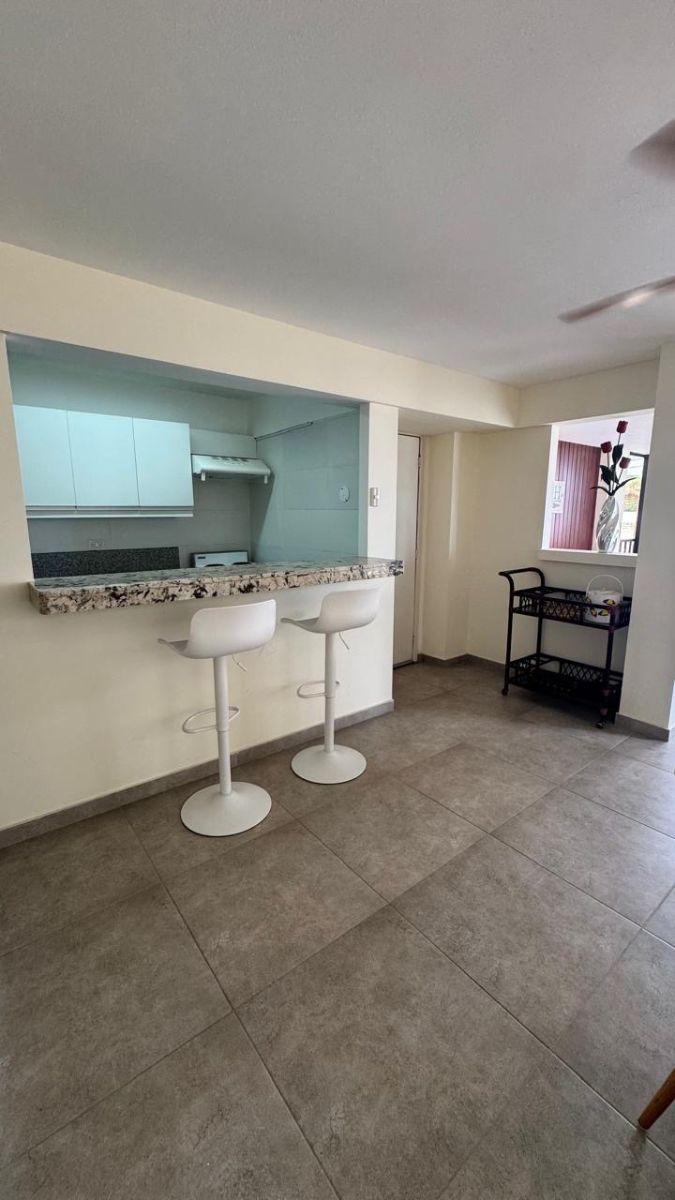 Departamento Frente Al Mar en Malecón de Salinas – Venta o Alquiler — imagen 6