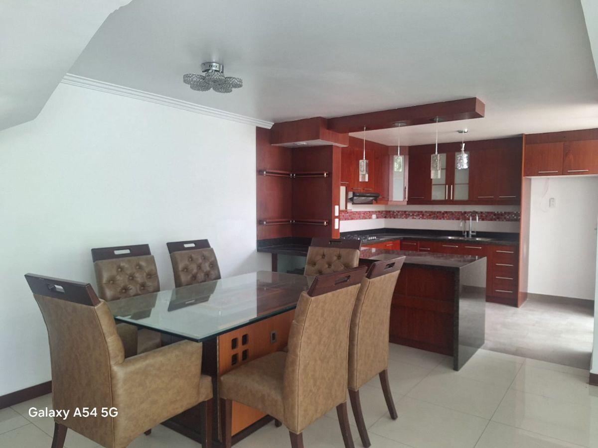 Casa de 180 m² con 3 Dorm. en Venta en El Pinar — imagen 10