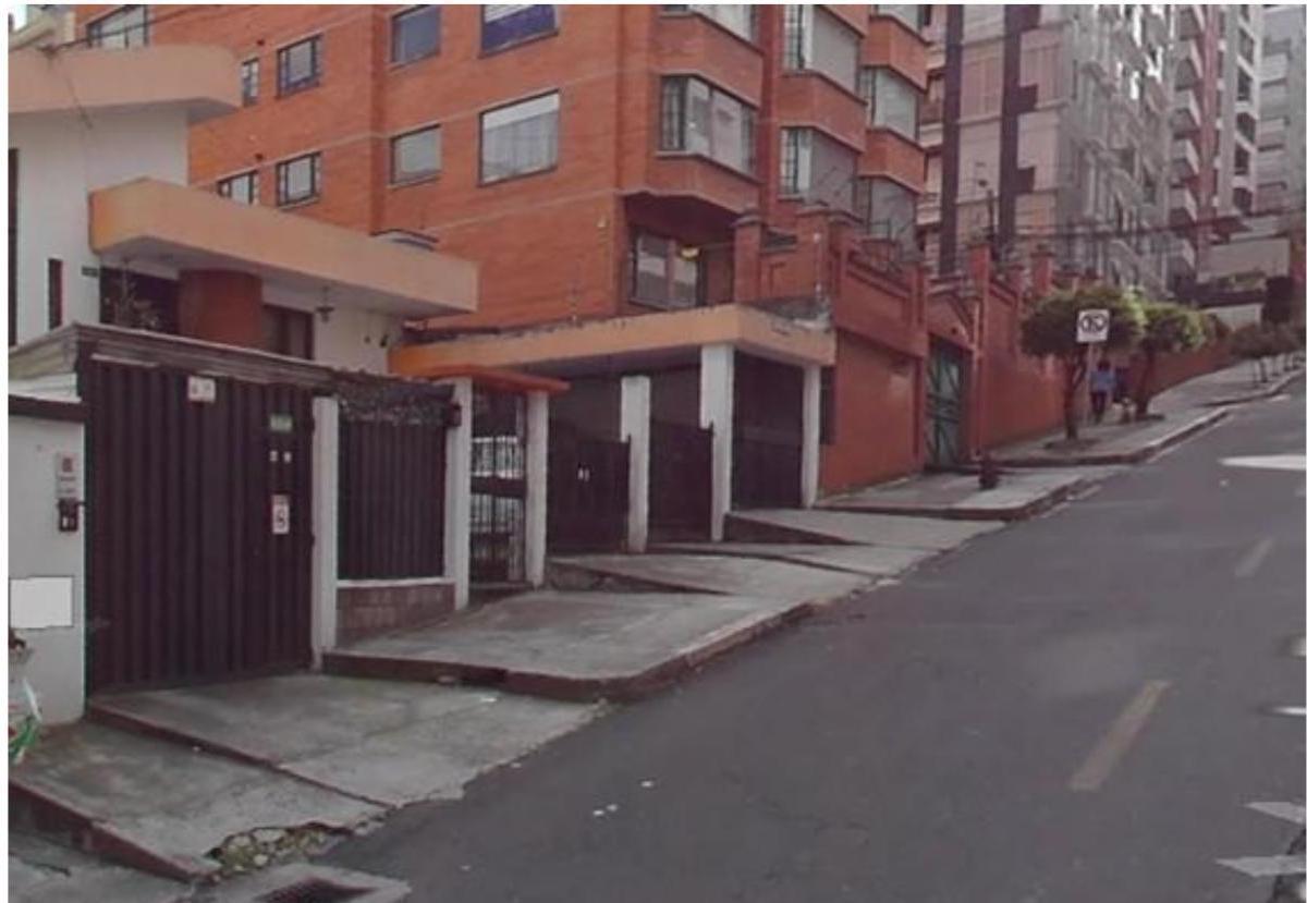 Quito Casa Rentera de Venta o Terreno Para Constructores — imagen 5