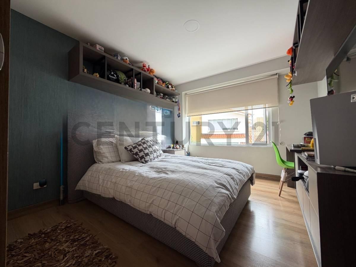 Departamento en Venta - Cumbaya — imagen 4