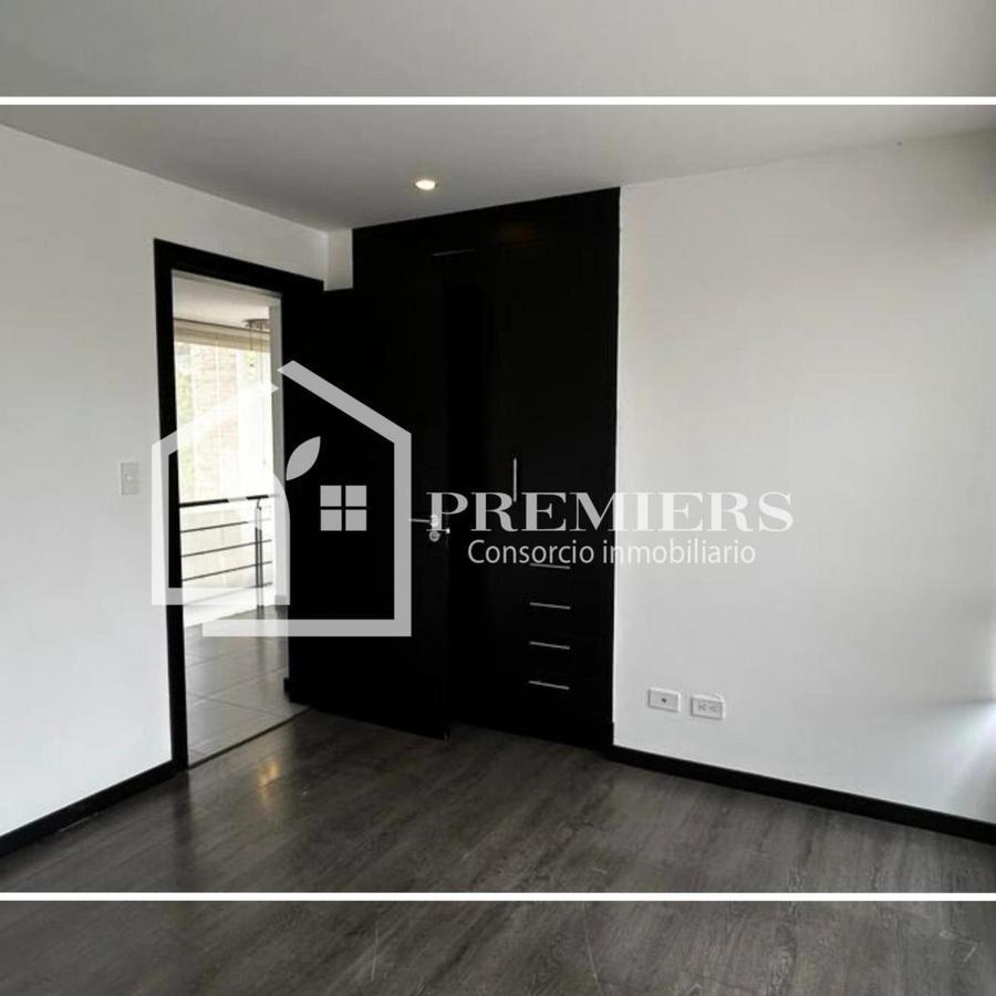 Venta Casa 3 Dorm. Sector Tumbaco — imagen 3
