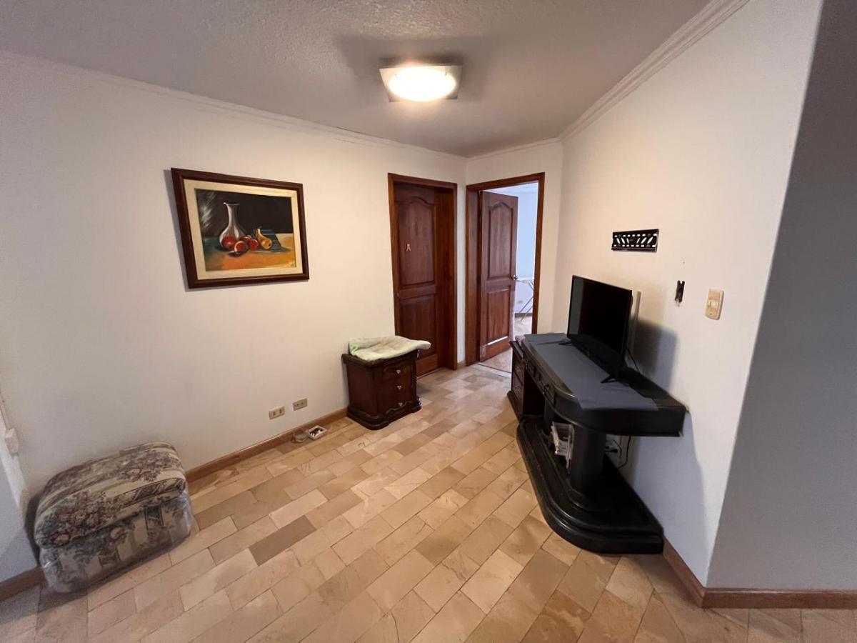Venta Amplio Depar 3 Dorm 170 m² Monteserrin — imagen 9