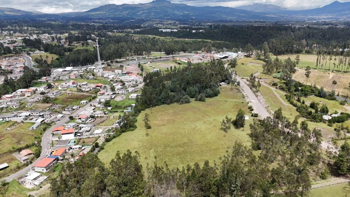 Terreno de 200 m² en Venta en Sangolqui, Sector El Colibrí — imagen 10