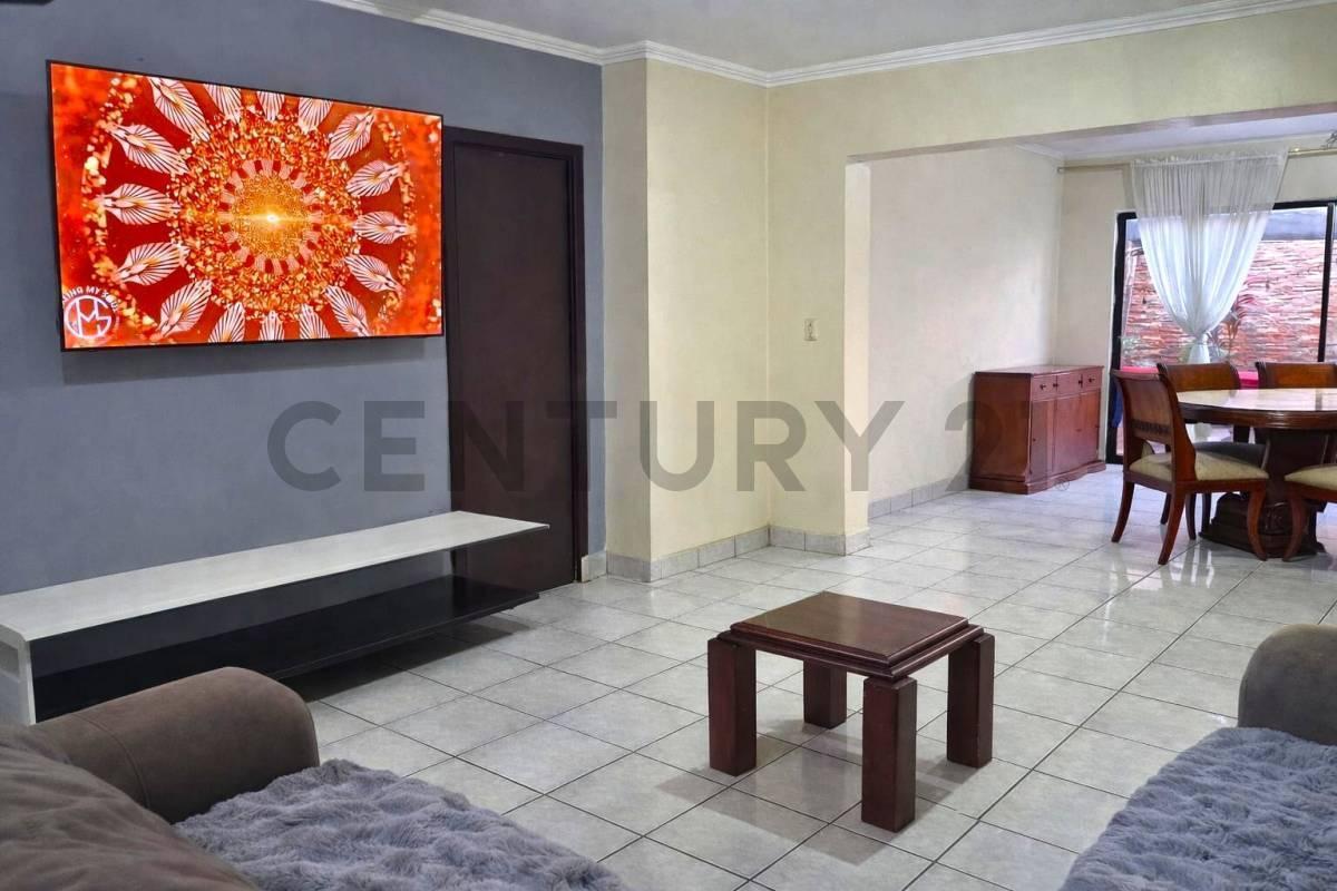 Venta de Casa en Ceibos Norte J. Zav, Guayas — imagen 9