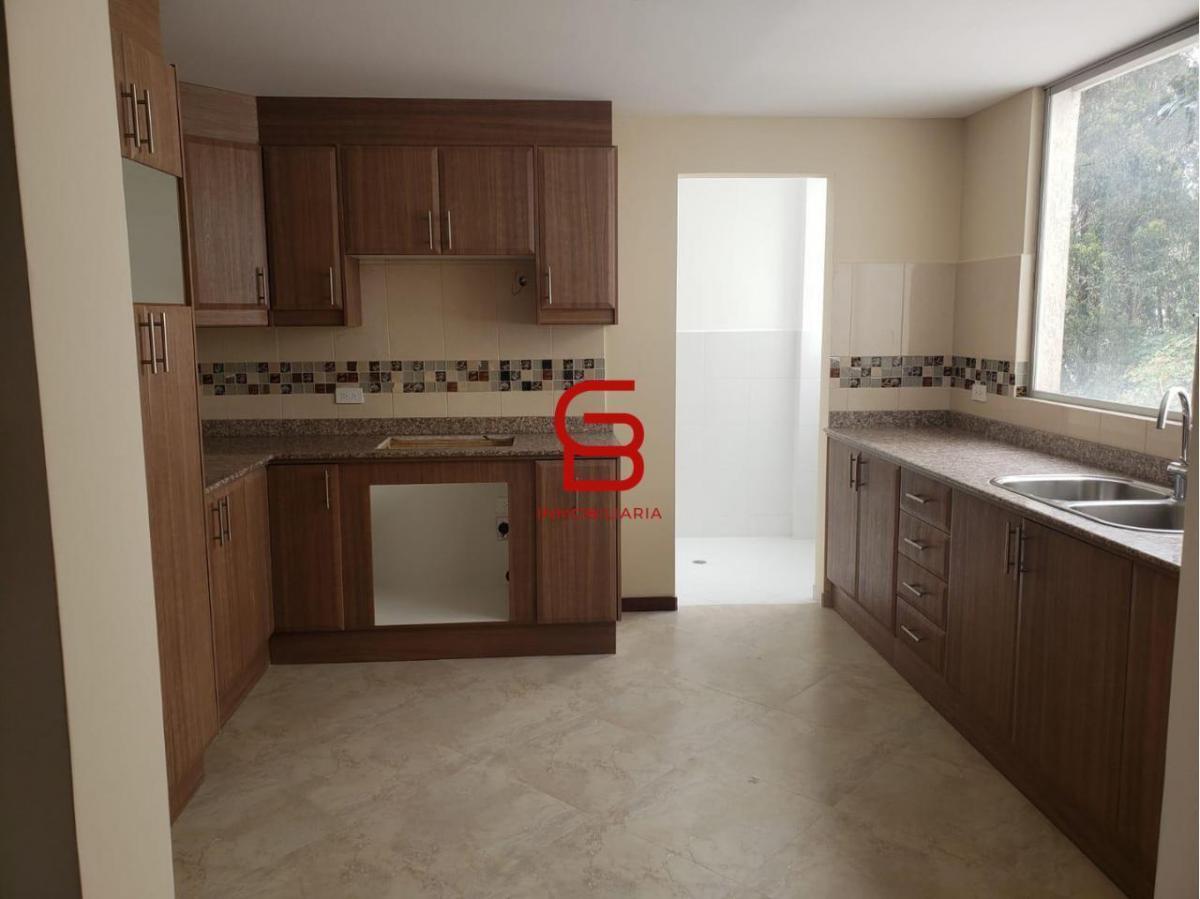 Vendo Departamento Edificio con Ascensor - La Armenia Dos — imagen 4