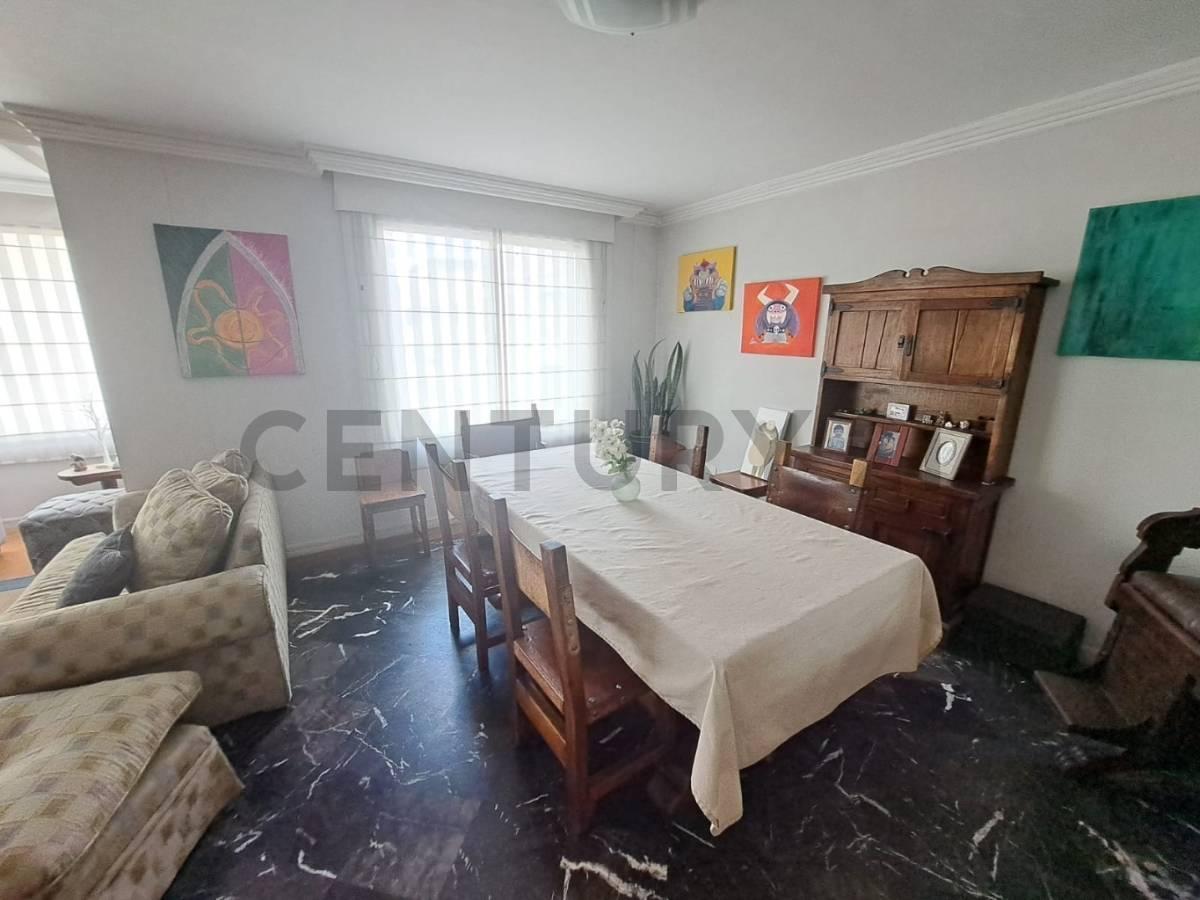 Venta Penthouse Duplex, 4 Dorm., Dentro de Conjunto en El Quito Tennis. Provincia de Pichincha — imagen 7