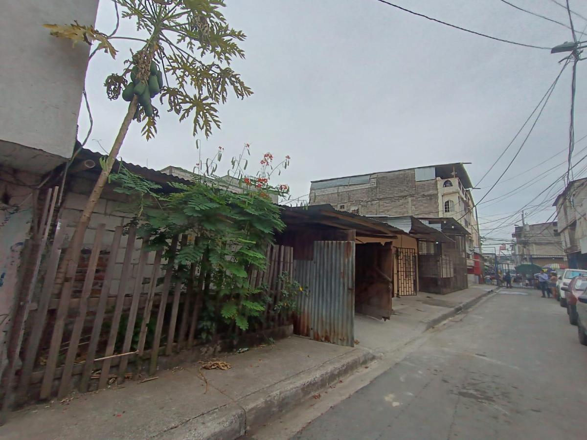 Terreno de 195 m² con 2 Habitaciones en Venta, Diagonal a Parque California, Guayas — imagen 9