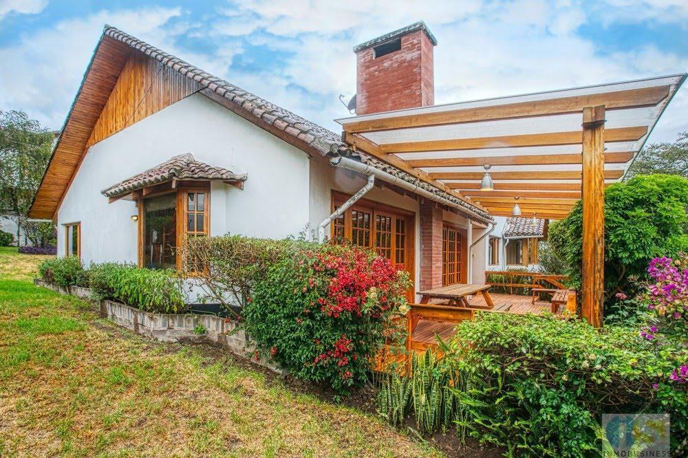 Venta de Casa con 3 Dorm. en Tumbaco - Urbanización Privada — imagen 9