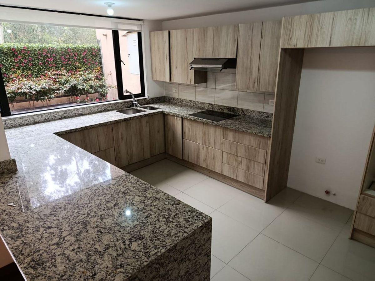 Departamento Duplex 3d - Urbanizacion El Condado — imagen 7