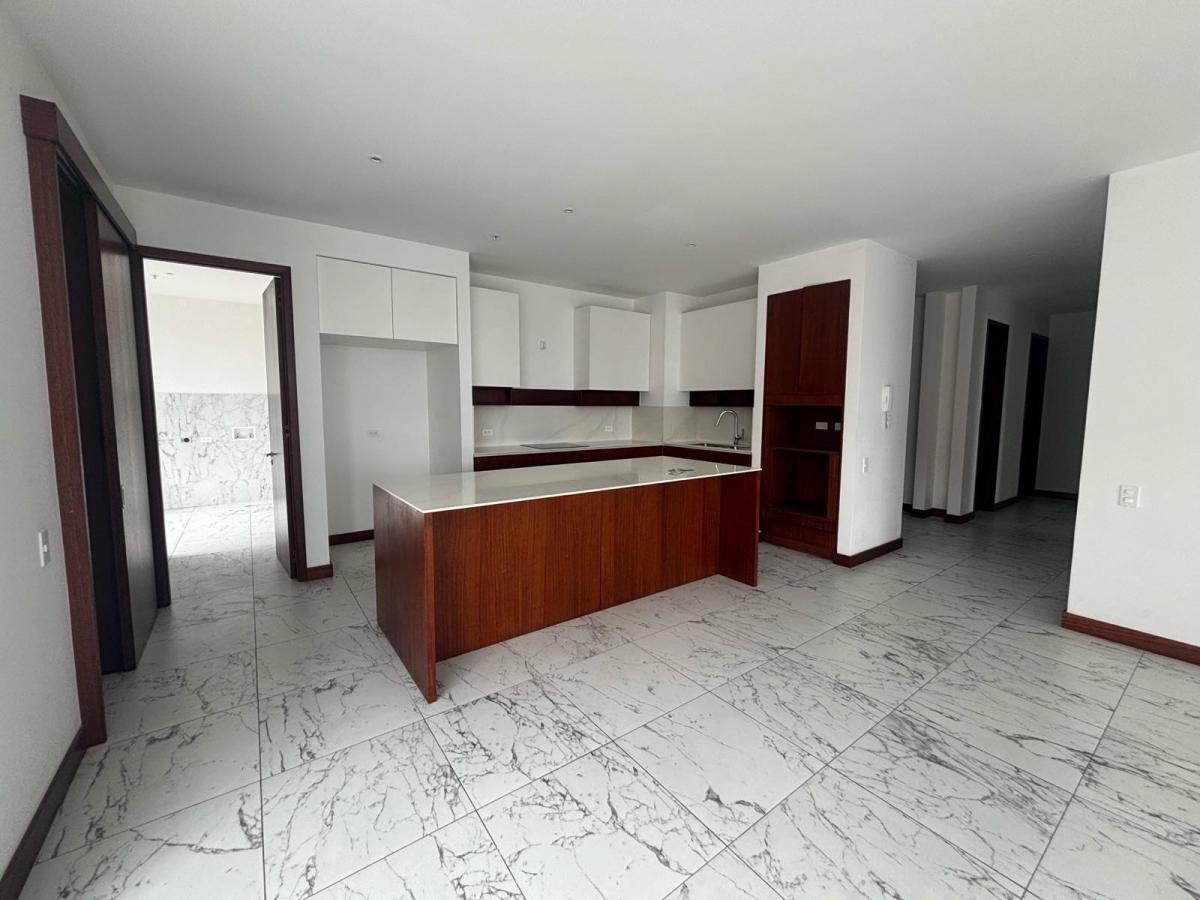 Departamento - González Suárez — imagen 10