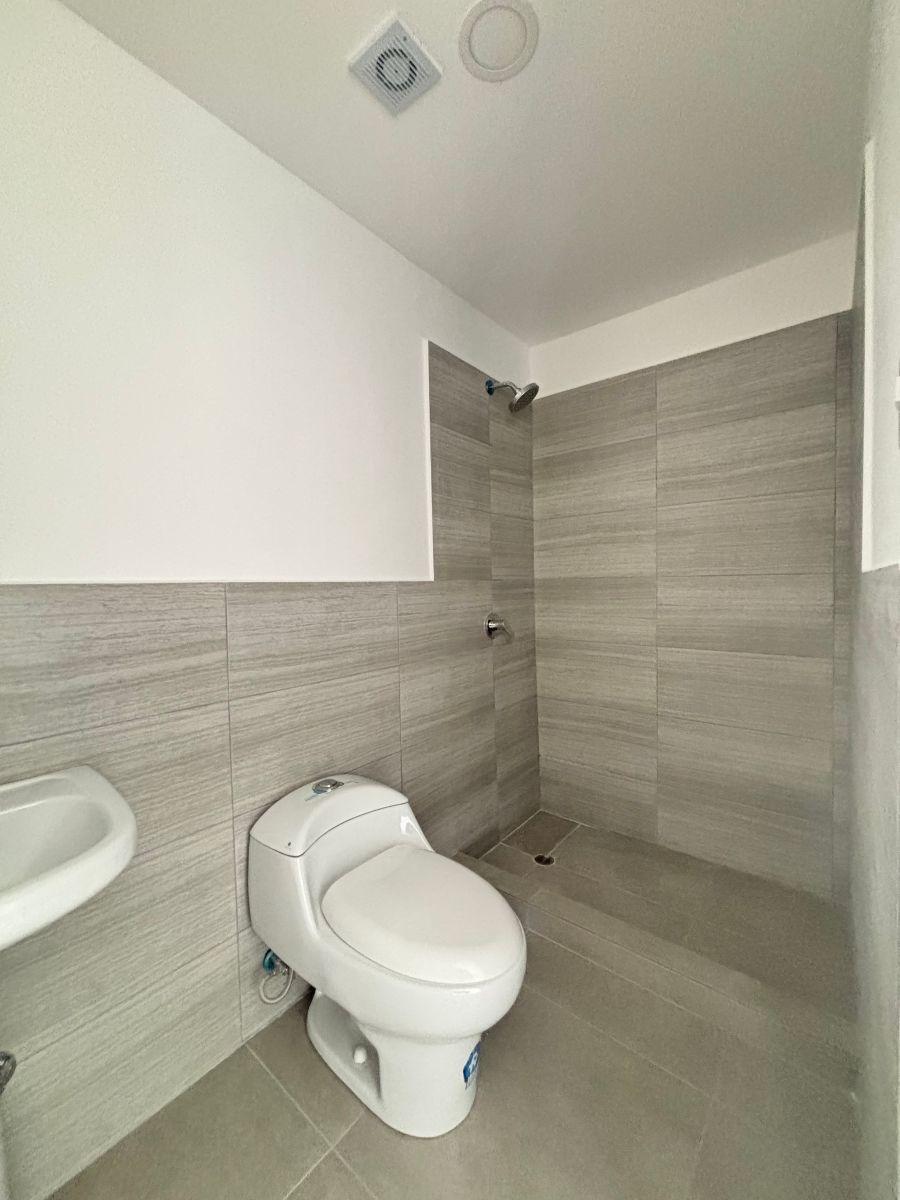 Venta de Departamento de Estreno de Primera de 102 m² en Ribera del Buijo (Via Samborondon), Guayas — imagen 3