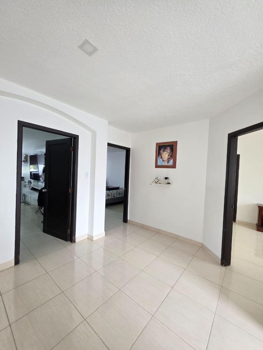 Exclusiva Casa en Venta en Urb. Alamo Km 2.5 Samborondon, Guayas — imagen 4