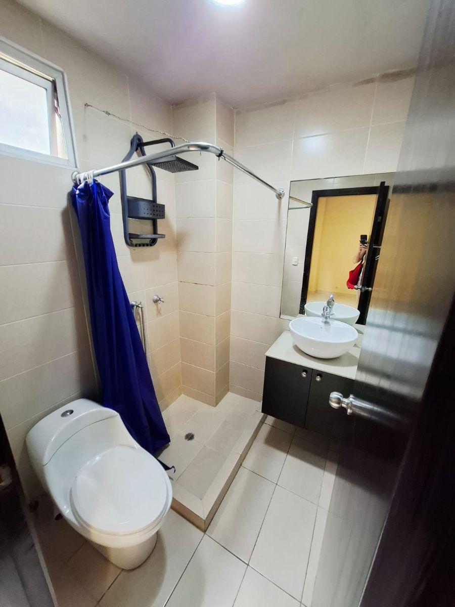 Lomas de Urdesa Venta de Departamento 2 Dorm. Guayas — imagen 4