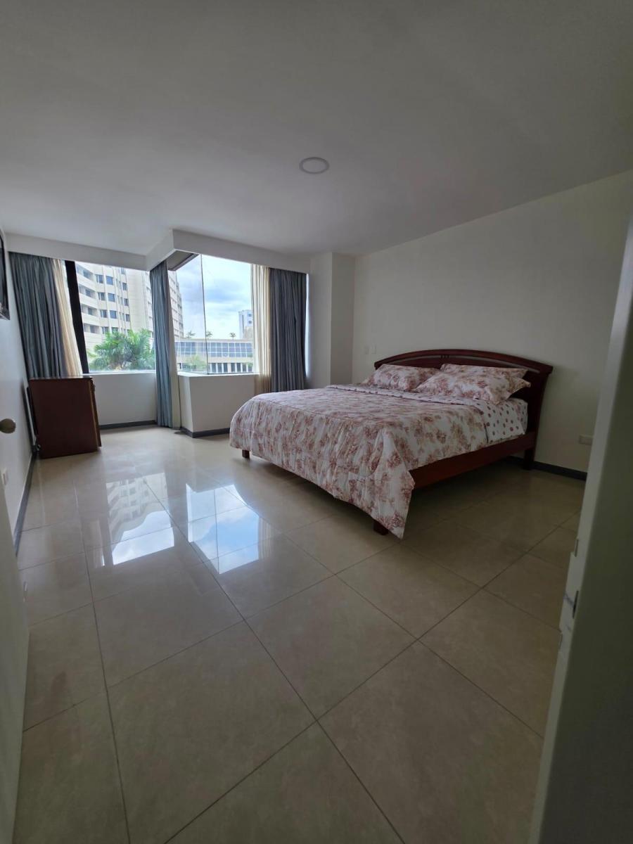 Suite Amoblada en Hilton Colon Torre 1, Guayas — imagen 8