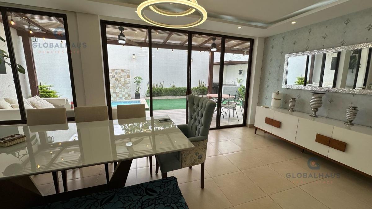 Venta de Casa en Urb Villas del Bosque - Pérgola, Piscina con Cascada -. V. B, Guayas — imagen 8