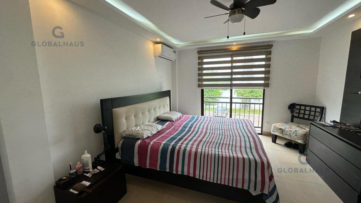 Venta de Casa en Urb Villas del Bosque - Pérgola, Piscina con Cascada -. V. B, Guayas — imagen 4