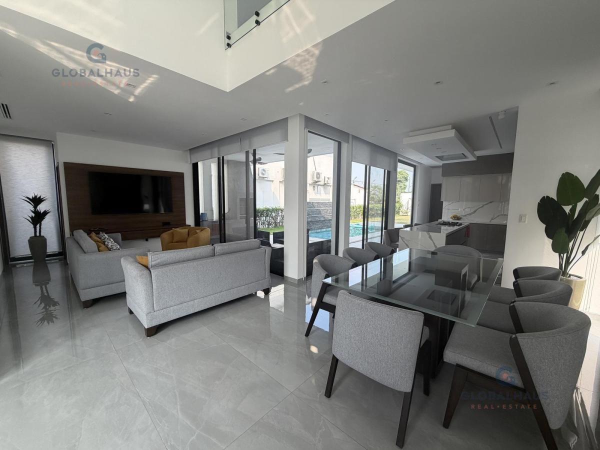 Venta de Casa en Isla Mocoli con 4 Habitaciones - Piscina - Area Bbq. m. C, Guayas — imagen 7