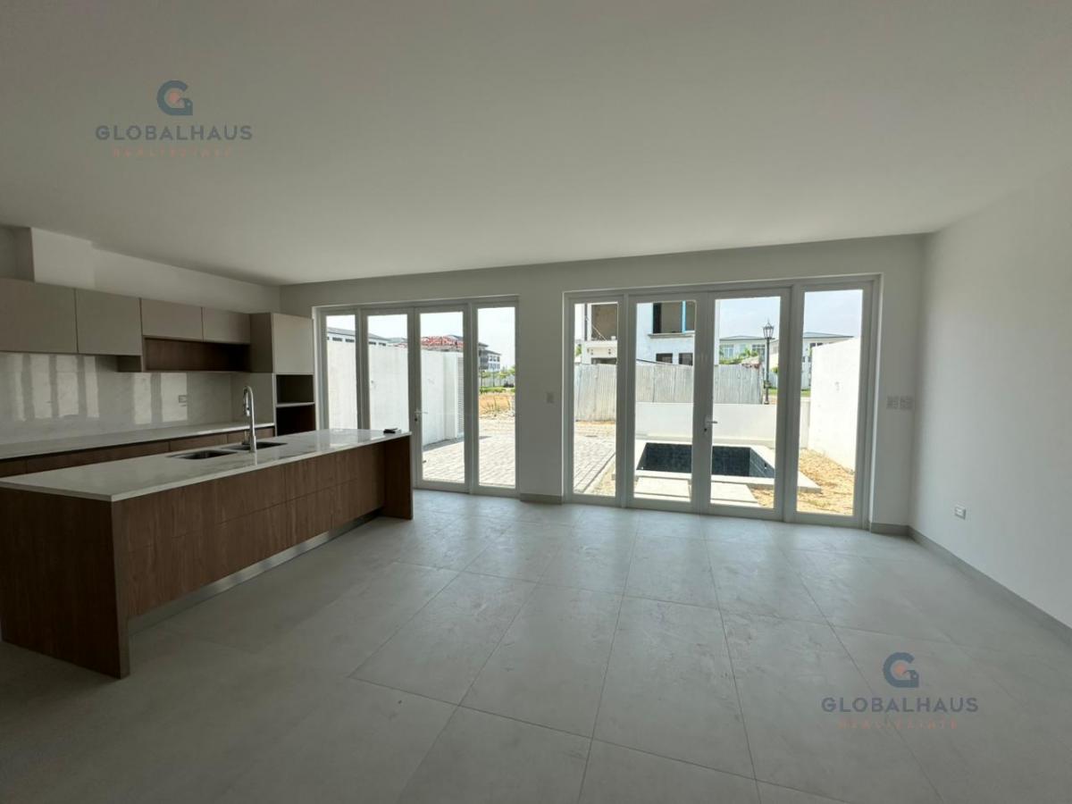 Venta de Casa en Urb. Aires Norte, 4 Hab. Piscina. V. J, Guayas — imagen 10