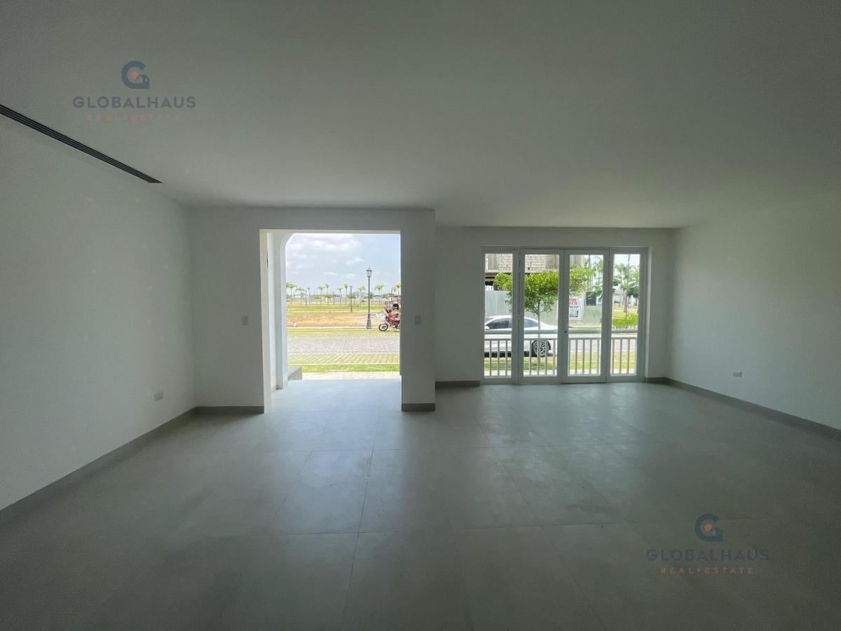 Venta de Casa en Urb. Aires Norte, 4 Hab. Piscina. V. J, Guayas — imagen 6
