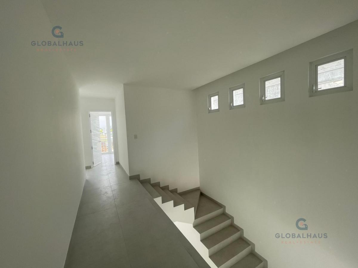 Venta de Casa en Urb. Aires Norte, 4 Hab. Piscina. V. J, Guayas — imagen 5