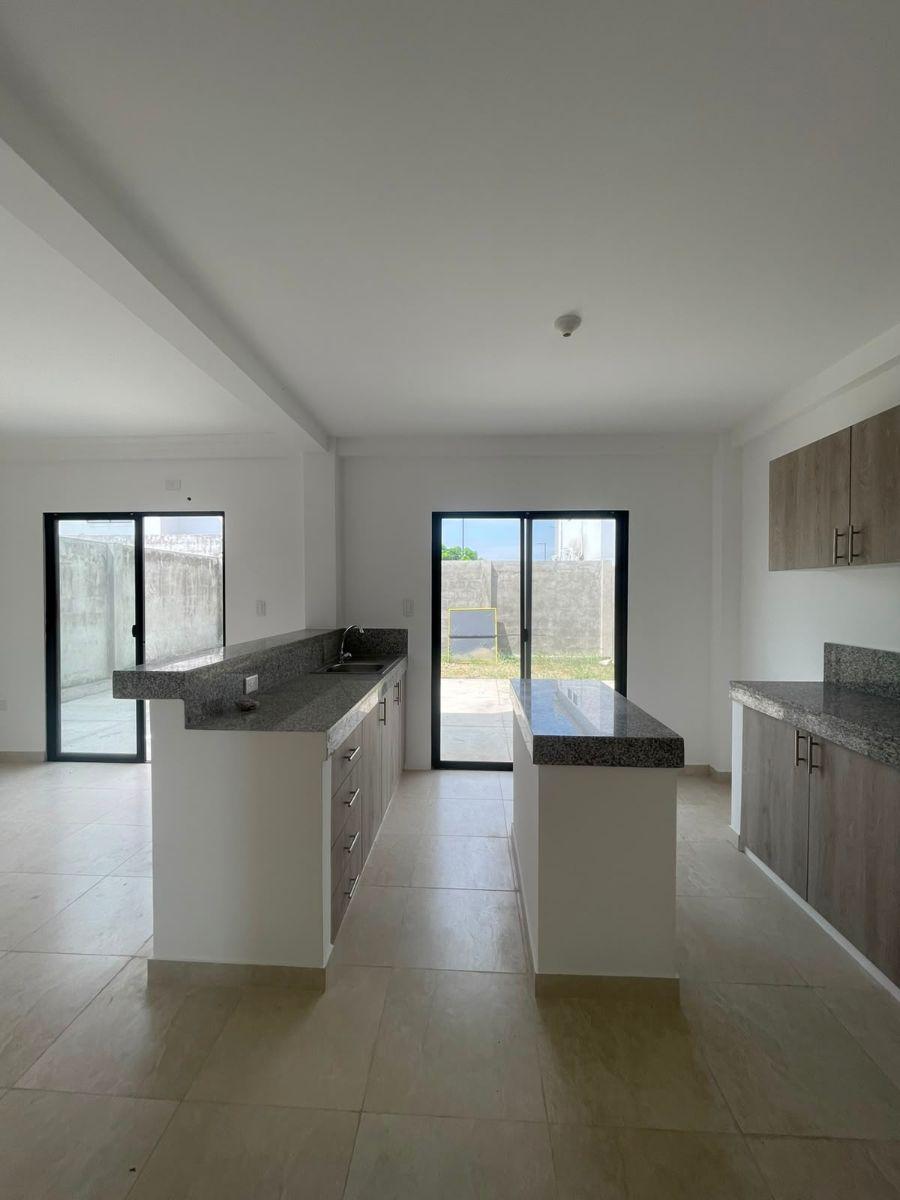 Casa de Estreno en Venta en La Joya - Aquamarina, Guayas — imagen 5