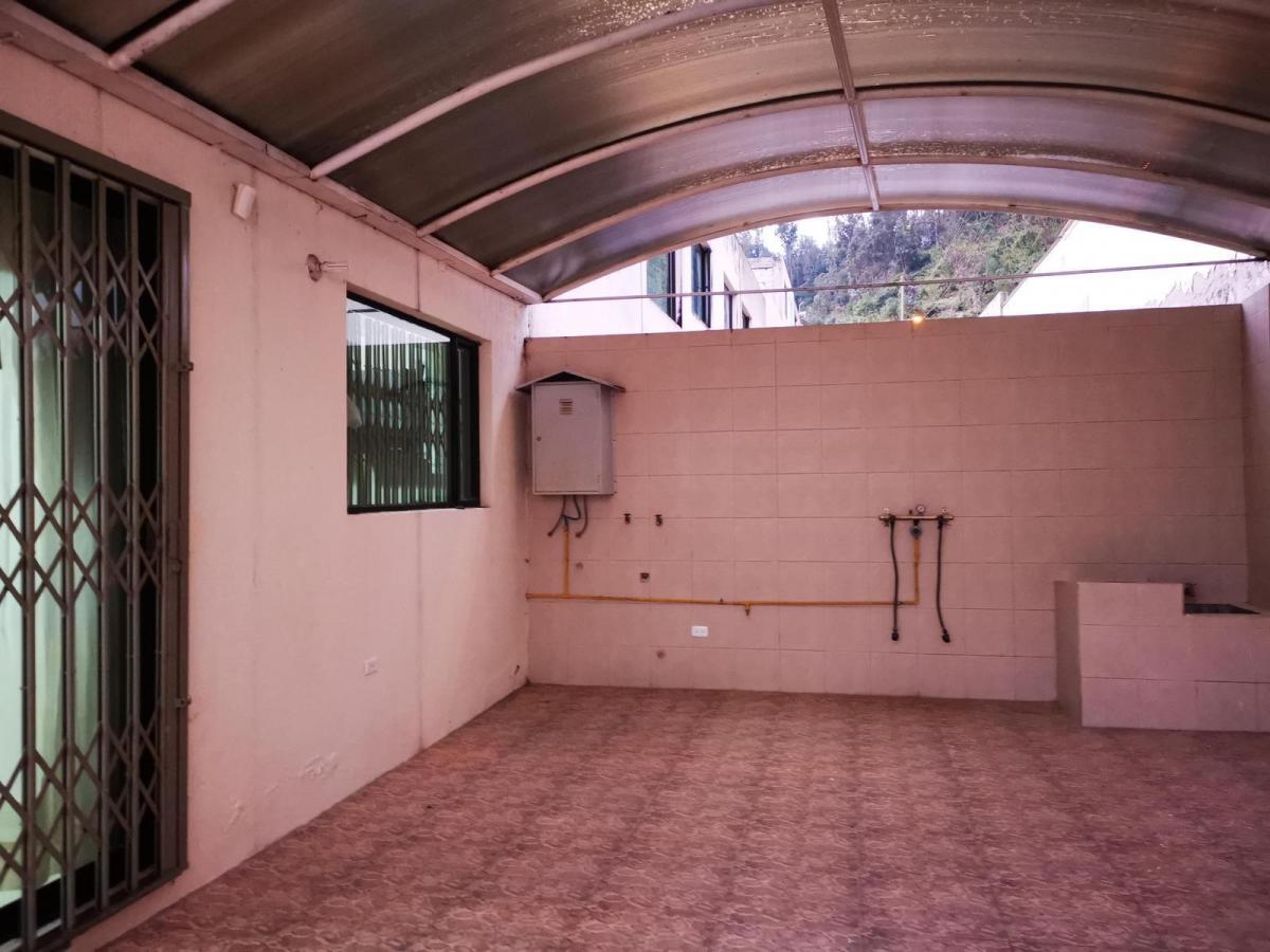 Venta de Casa de 4 Habitaciones en Selva Alegre, Sangolqui — imagen 6
