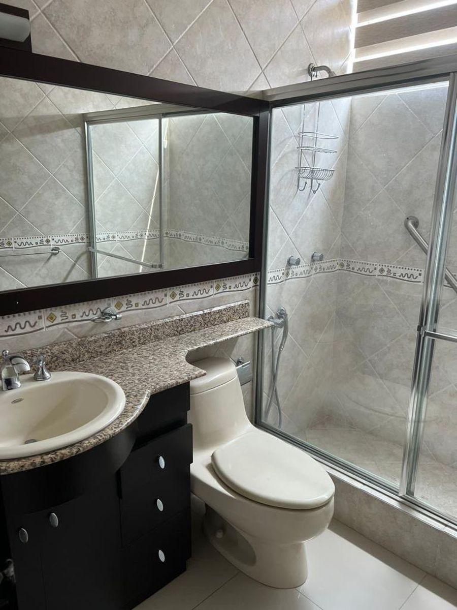 Se Vende Departamento en San Lorenzo, Salinas — imagen 3