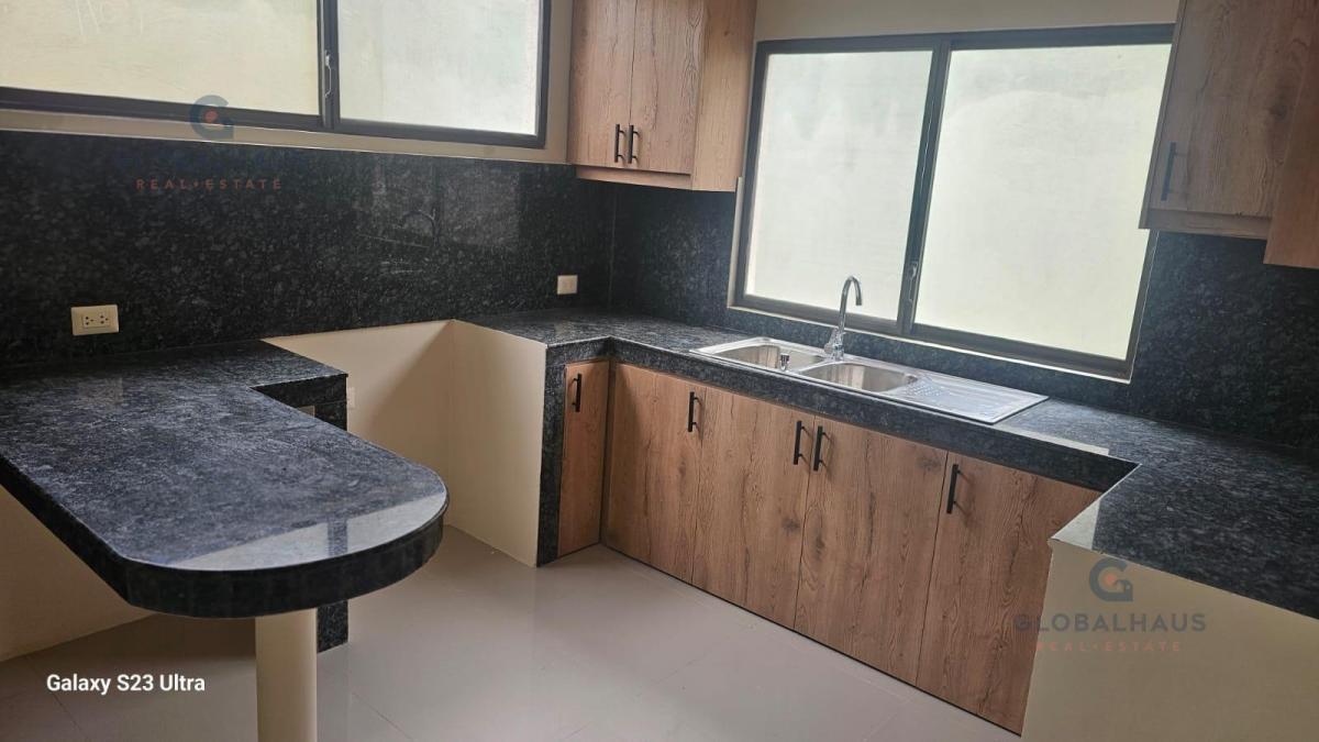 Venta Casa Urbanización La Rioja, La Aurora, 4 Dorm., P. C. Guayas — imagen 10