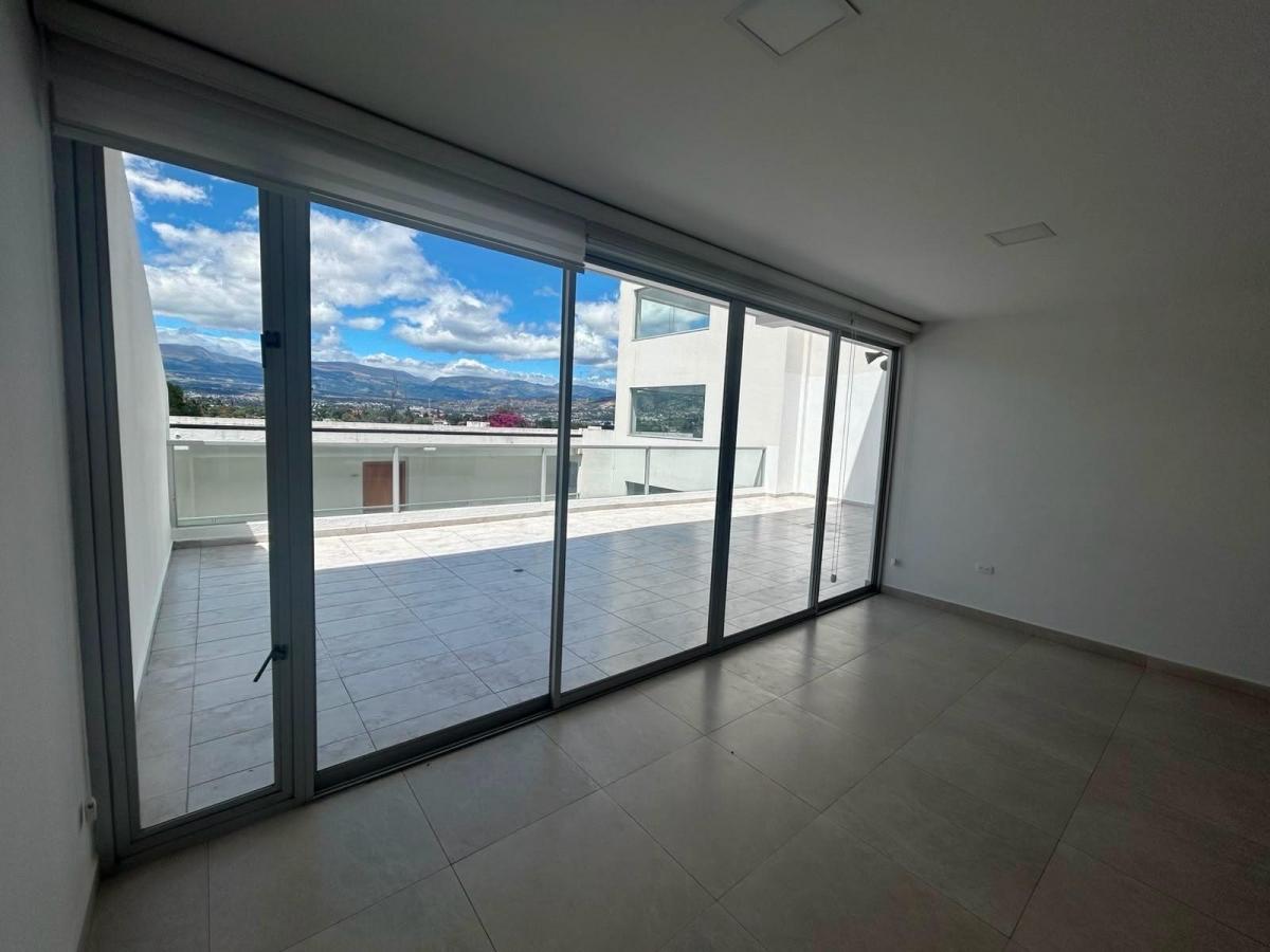 Departamento - Cumbayá — imagen 9