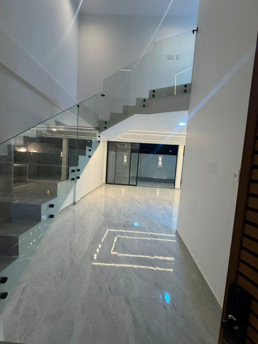 Exclusiva Residencia de Lujo en Urbanización La Joya – Etapa Aguamarina, Guayas — imagen 8