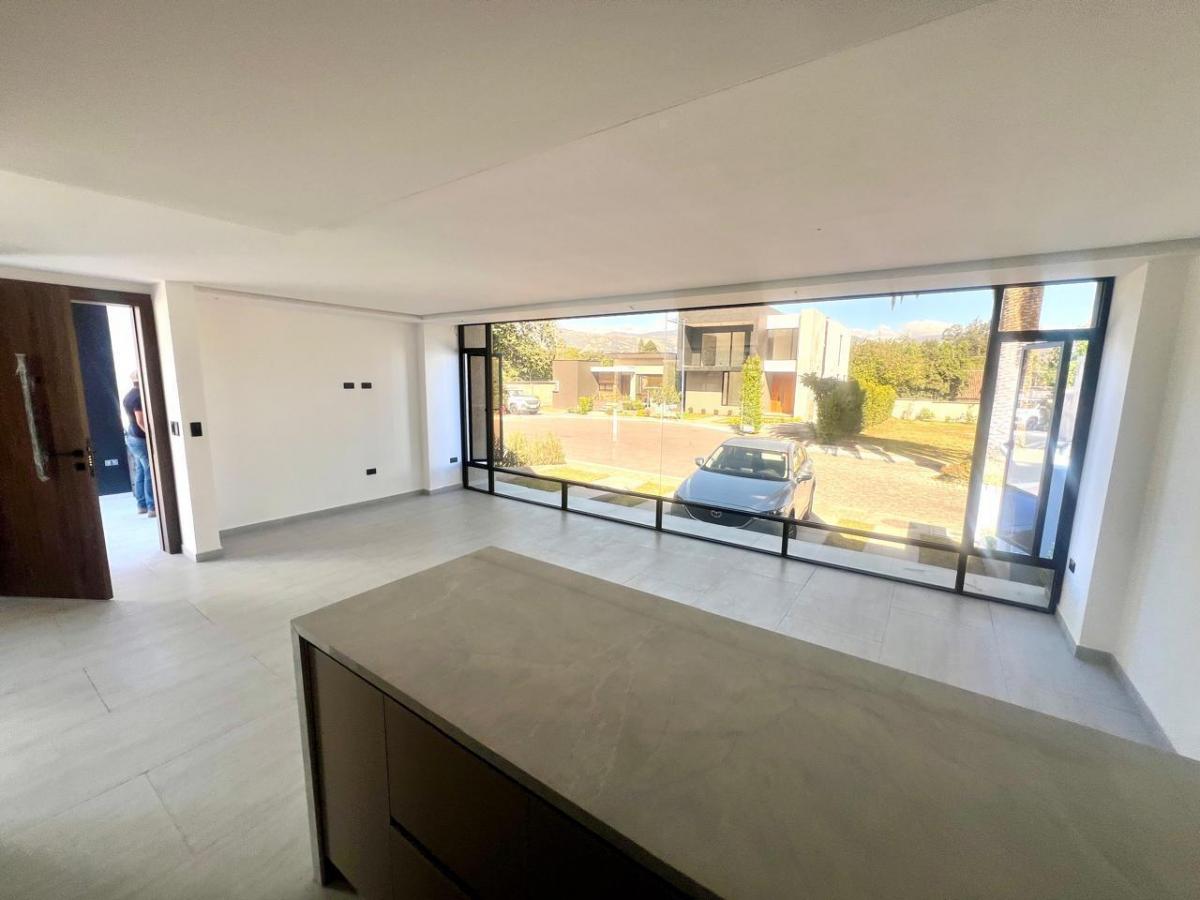 Casa en Tumbaco — imagen 7