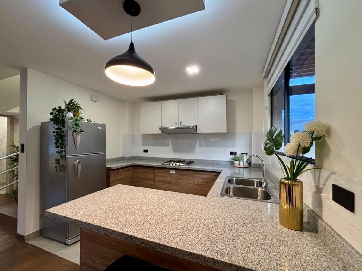 Casa en Venta Conjunto Privado - Pomasqui — imagen 7