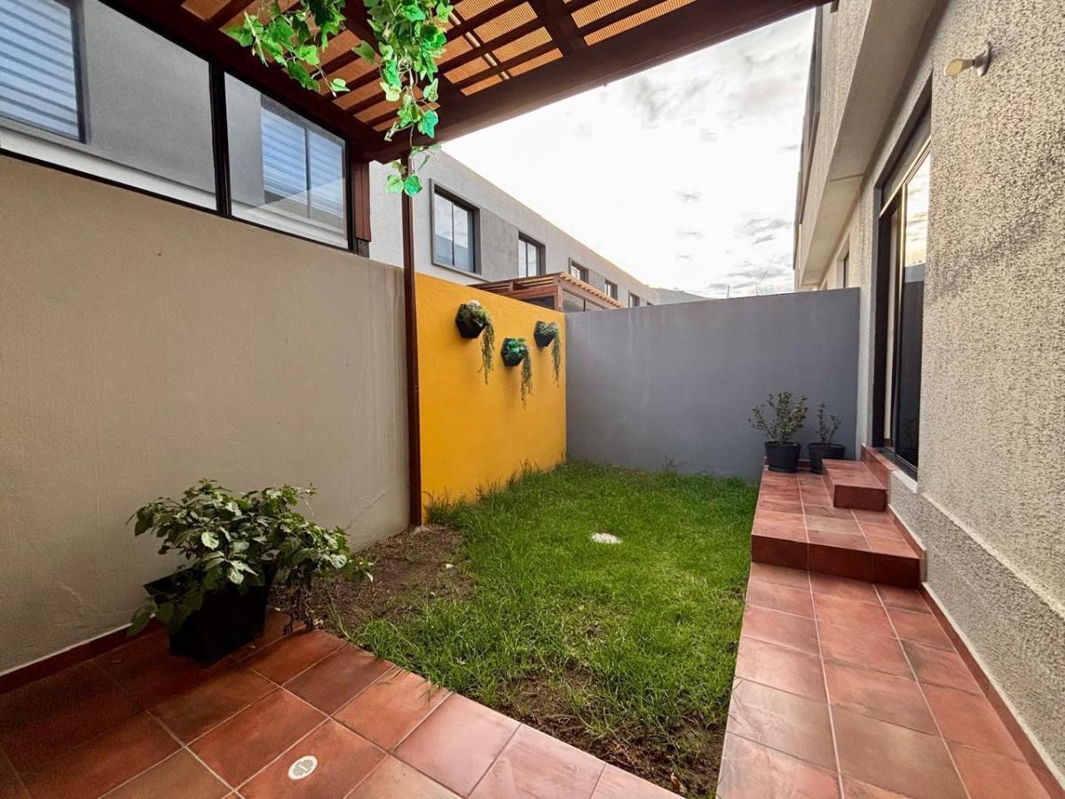 Casa en Venta Conjunto Privado - Pomasqui — imagen 3