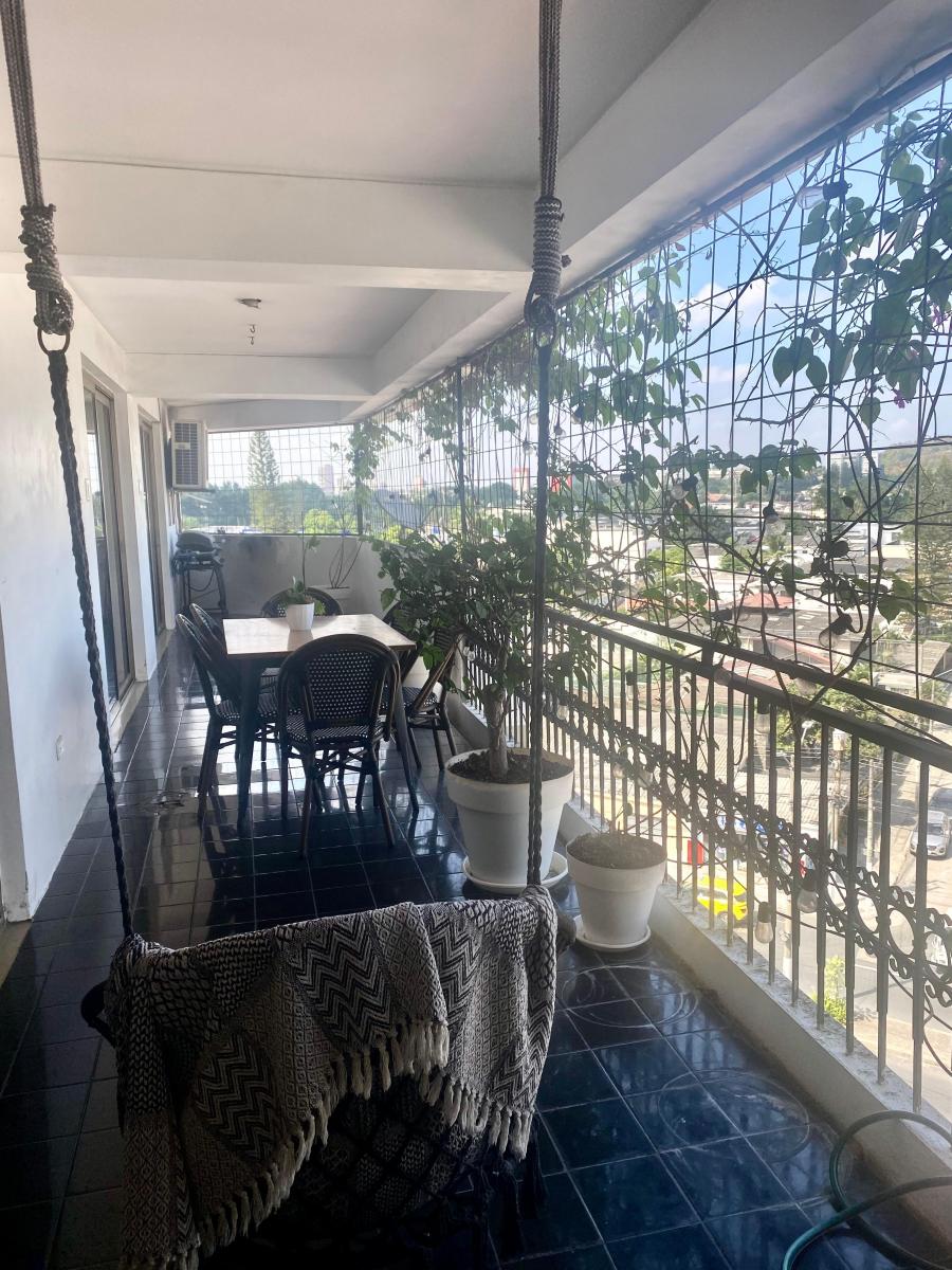 Vendo Departamento en Urdesa Central, Guayas — imagen 5