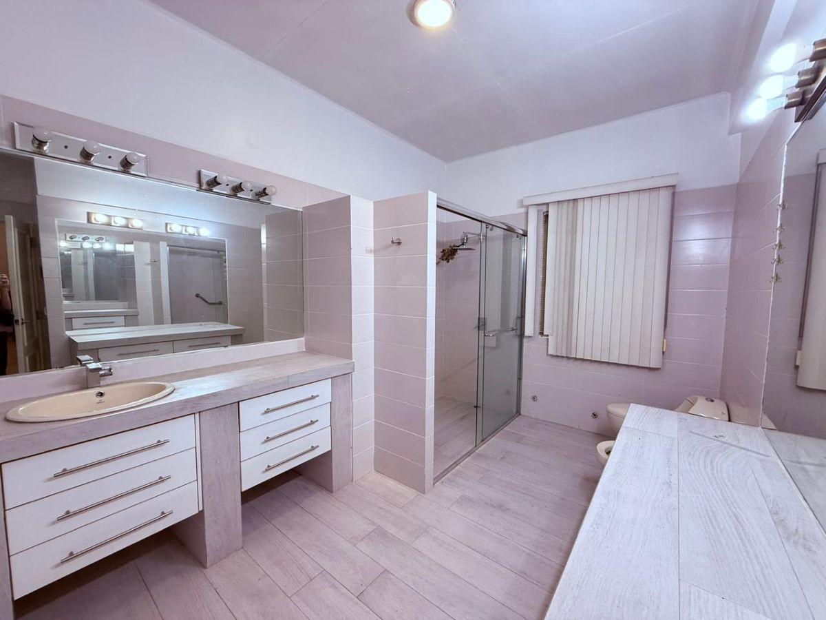 Vendo Linda Casa de Una Sola Planta en Los Ceibos, Guayas — imagen 5