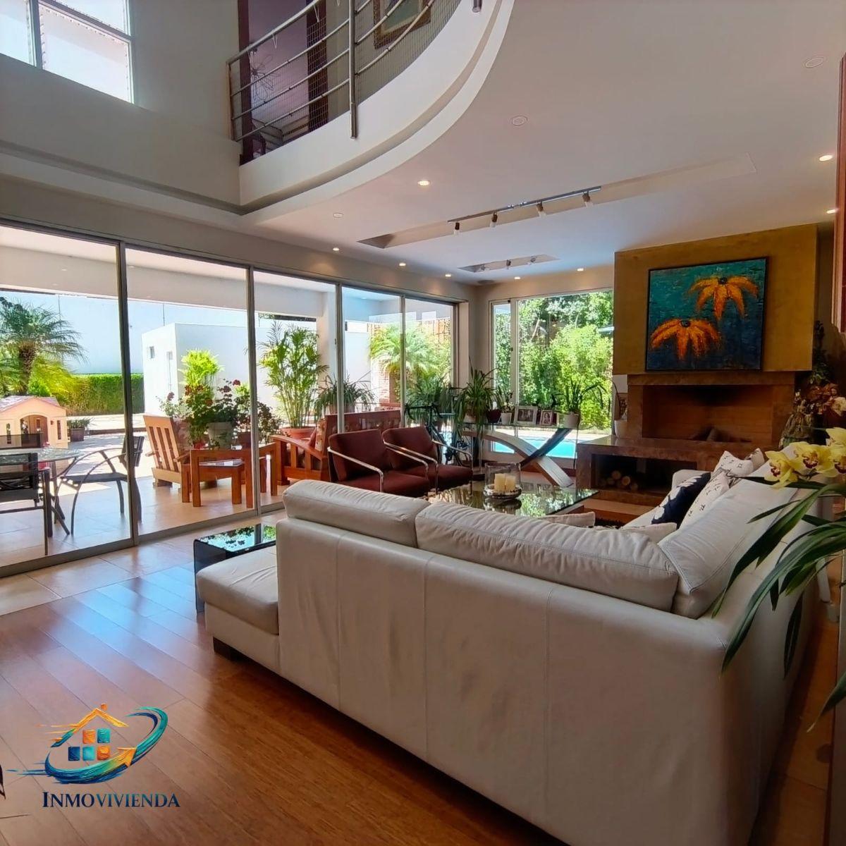 Venta, Casa con 1.100 m² de Terreno, 4 Habitaciones, Urbanización Exclusiva en Tumbaco — imagen 9