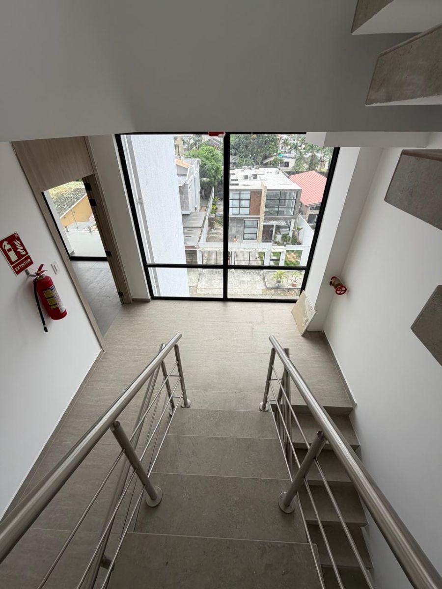 Departamentos de Estreno en Venta en Via a La Costa, Guayas — imagen 8