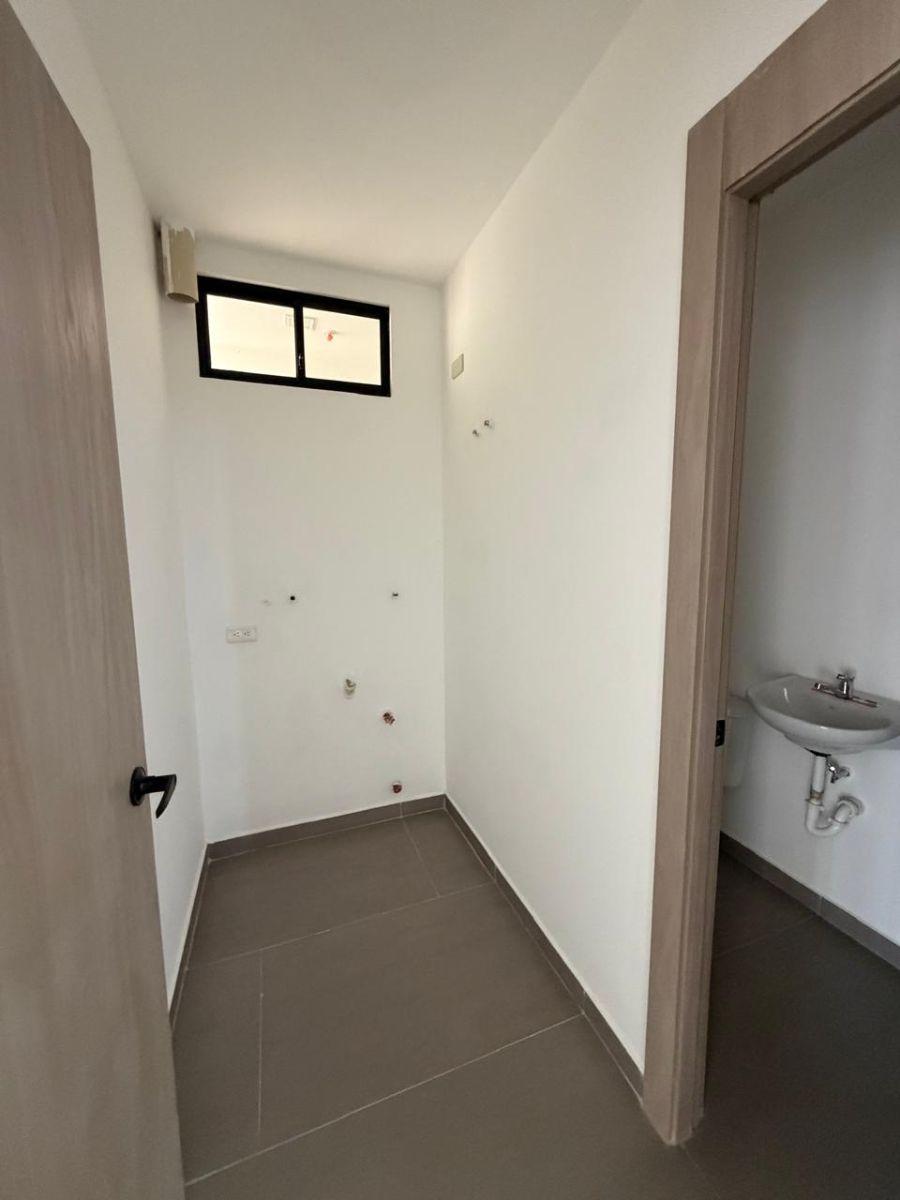Departamentos de Estreno en Venta en Via a La Costa, Guayas — imagen 5