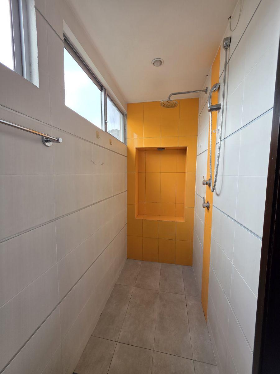 7607. Urb. Las Cumbres - Ceibos, Alquilo o Vendo Departamento 3 Dorm. $750/$155.000. Guayas — imagen 3