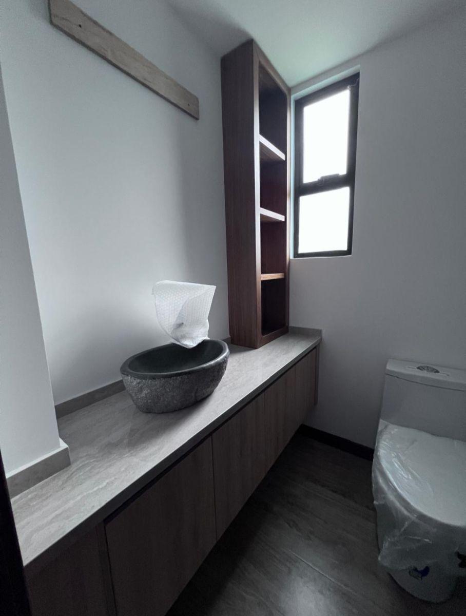 Vendo Hermosa Casa a Estrenar Independiente Dormitorio Master en Planta Baja, Doble Seguridad — imagen 7
