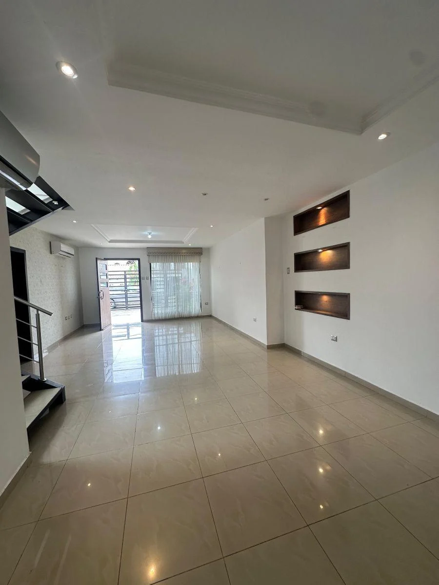 Urb Puerto Azul Casa en Venta 3 Dorm., Guayas — imagen 10